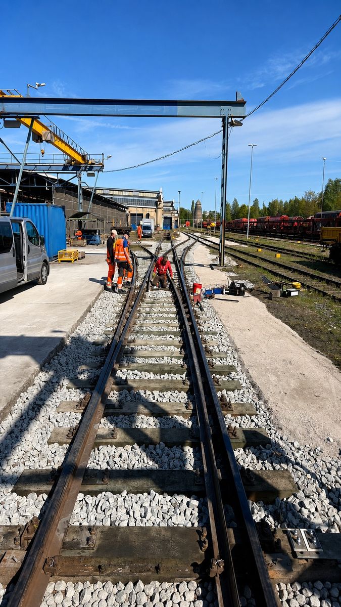 Gleis- und Weichenarbeiten im Werksbereich